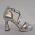 Sandalia tiras cruzadas 006 plata