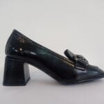 Mocasin adorno cadena negro 5320