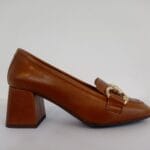 Mocasin adorno cadena cuero 5320