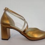 Zapato tiras cruzadas bronce 405