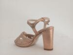 Sandalia nudos tacon cubano oro rosa - Imagen 3