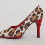 Salon leopardo combi charol rojo 051/35