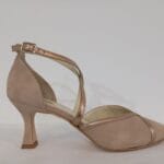 Zapato tiras cruzadas con pala cruzada 628 Arena