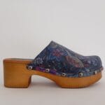 Zueco estampado flores azul 009