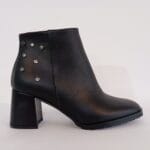 Botin cremallera tachas negro Lara